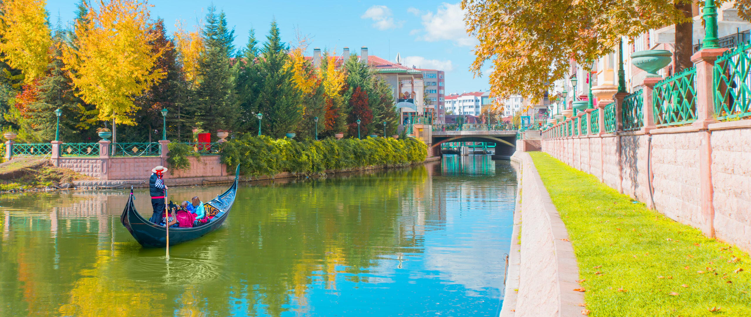 Günübirlik Eskişehir turunda Porsuk Çayı ve gondol keyfi